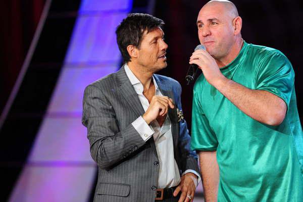 Por culpa de los galgos La Mole Moli quiere pegarle a Marcelo Tinelli 