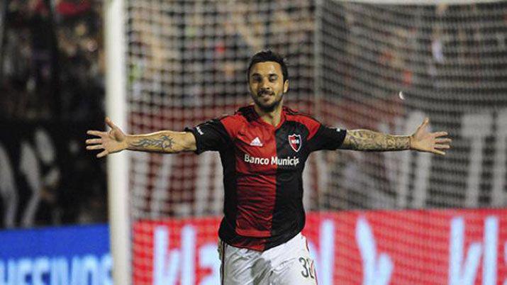 Newells superoacute 1 a 0 a River y sigue como escolta