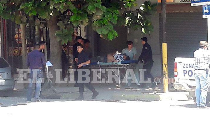 Embistioacute a una mujer se fugoacute y terminoacute protagonizando un choque muacuteltiple