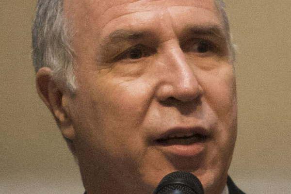 Carrioacute pide el juicio poliacutetico contra Ricardo Lorenzetti