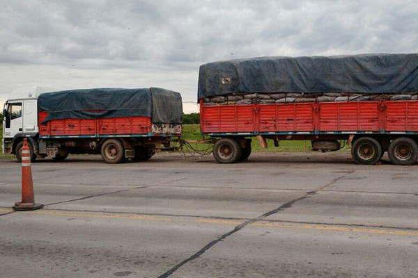 Secuestran 20 toneladas de carboacuten en un control vehicular