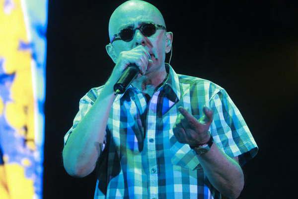 El Indio Solari canta en Olavarriacutea el 11 de marzo de 2017