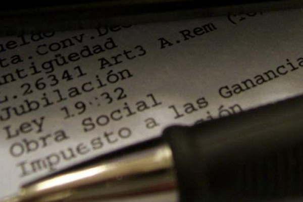 Coacutemo se reacomodan las escalas salariales con respecto al impuesto seguacuten la nueva ley