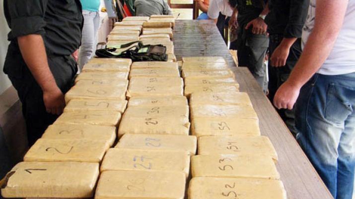 Secuestran maacutes de 700 kg de marihuana en Los Juriacutees