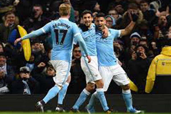 Aguumlero le dio el triunfo al City