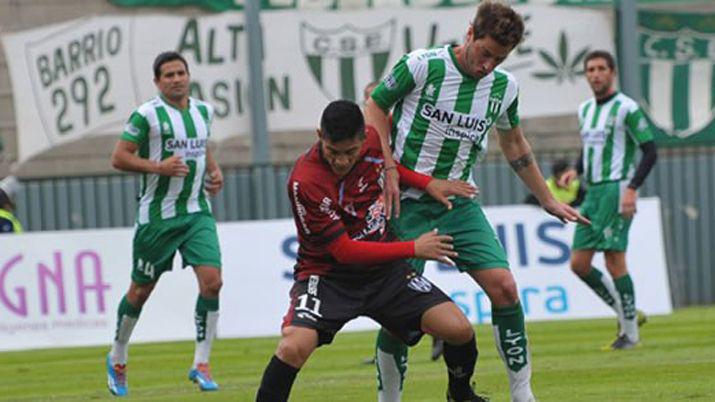 Central cayoacute ante Estudiantes