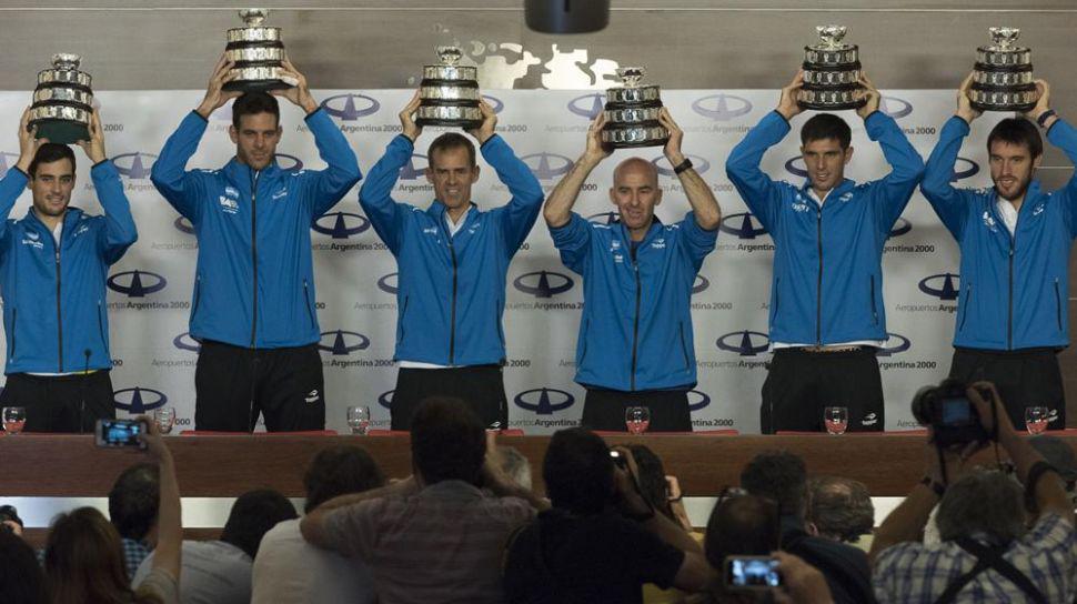 Llegaron los campeones tras la obtencioacuten de la Copa Davis