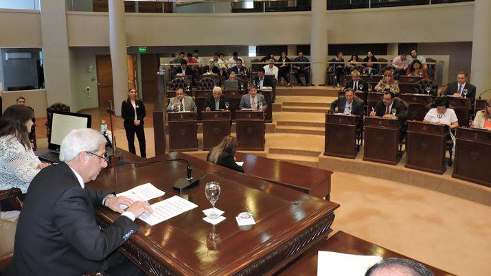 El Presupuesto provincial 2017 supera los  33 mil millones