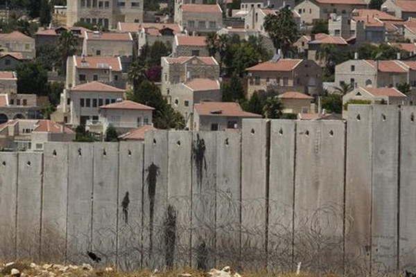Israel demora la votacioacuten de poleacutemicas leyes sobre radicacioacuten de asentamientos judiacuteos y mezquitas