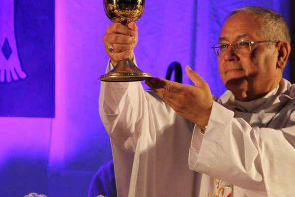Monsentildeor Joseacute Chaacutevez celebraraacute su primer aniversario como obispo