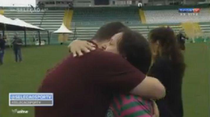 El gesto de la madre de un jugador fallecido en la tragedia del Chapecoense con un periodista