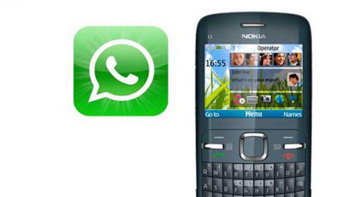 iquestCuaacuteles son los teleacutefonos que ya no podraacuten contar con WhatsApp