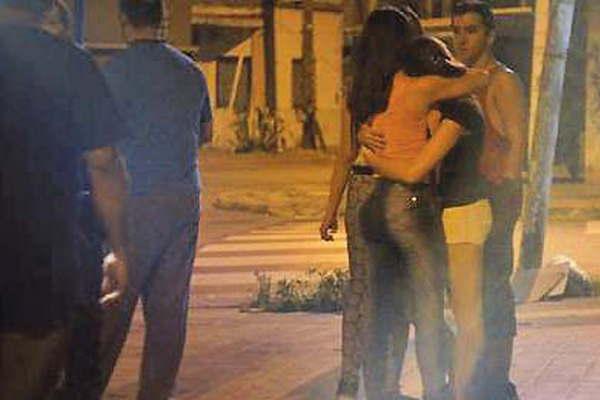 Jubilado tomaba mate en la vereda y lo asesinaron delante de su nieto de 7 antildeos