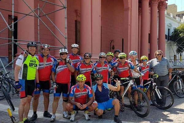 Peregrinos santiaguentildeos llegan al santuario de la Virgen del Valle