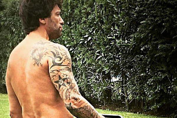 Gustavo Conti jardinero hot