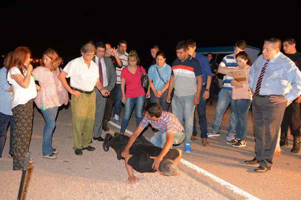 Inspeccionaron la camioneta de Brian Salto  y el lugar donde habriacutean arrollado a Pamela