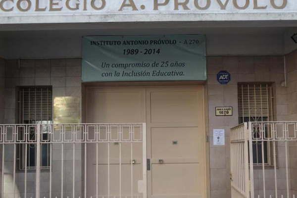 Identifican a 22 viacutectimas de abusos del Instituto Proacutevolo