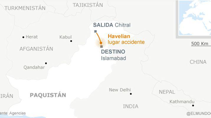 Avioacuten con maacutes de 40 personas se estrelloacute en Pakistaacuten