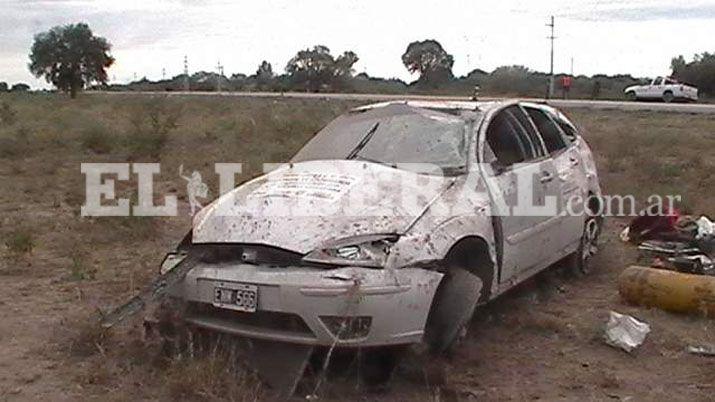 Transitaba por Ruta 9 perdió el control y volcó
