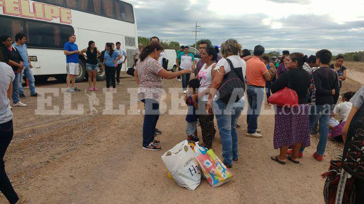 La odisea de pasajeros para llegar a Monte Quemado