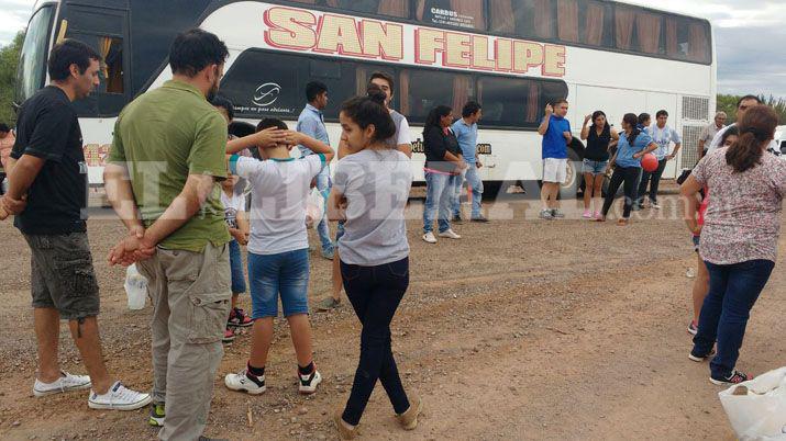 La odisea de pasajeros para llegar a Monte Quemado