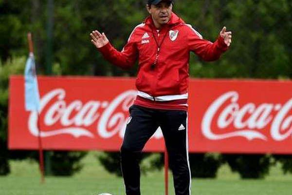 Gallardo piensa en Olivera 