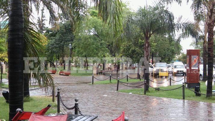 Por la lluvia suspenden festejos del Día del Tango 