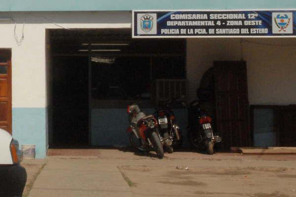 Regresaba a su  casa y le sustrajeron  la cartera con 7800 