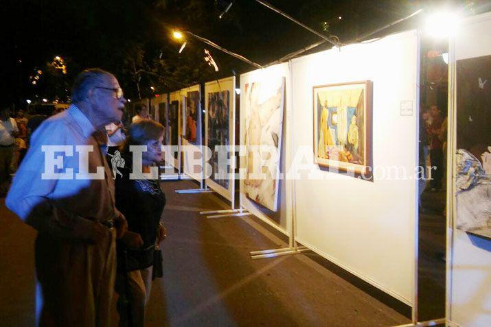 Gran cantidad de santiagueños asisten a la muestra