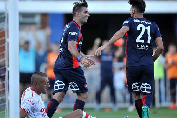 Triunfo y punta para el Cicloacuten  