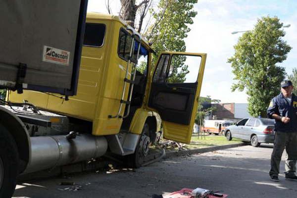 Cae en El Bobadal proacutefugo de banda en golpes millonarios a camiones de empresa tabacalera