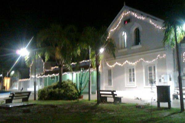 La municipalidad ornamentoacute la ciudad Pensando en Navidad