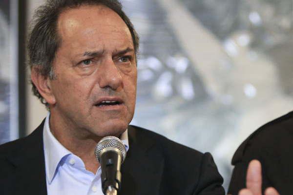 Scioli desmintioacute los dichos de Silvestre y criticoacute a Legrand