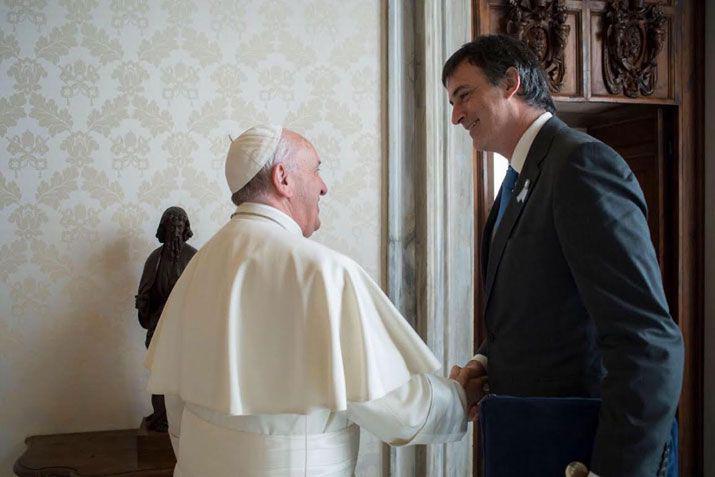 Bullrich mantuvo un encuentro con el papa Francisco