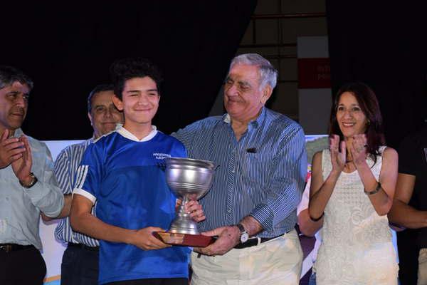 Mauricio Suaacuterez fue elegido el Mejor Deportista del antildeo de Las Termas