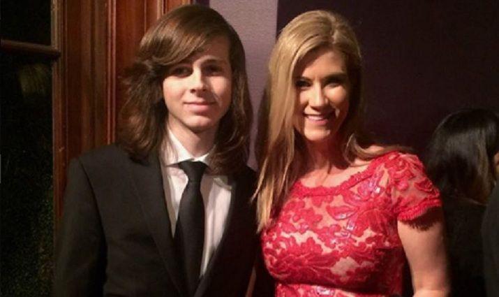 La mamaacute de Carl de The Walking Dead revoluciona Instagram