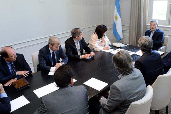 El Gobierno convocoacute a la CGT para discutir los cambios en Ganancias