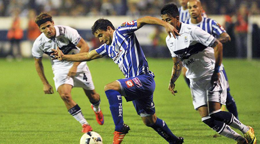 Gimnasia amargoacute la despedida de Meacutendez de Godoy Cruz