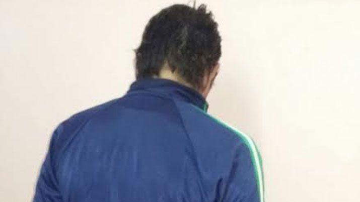 Detienen a un delincuente y logran recuperan una moto