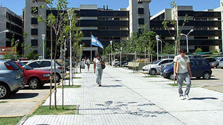 Era indagado por un femicidio y se arrojoacute al vaciacuteo