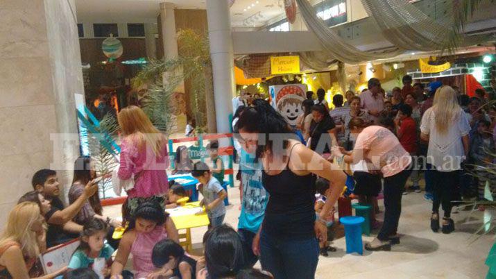 El complejo Juan F Ibarra se viste de Navidad