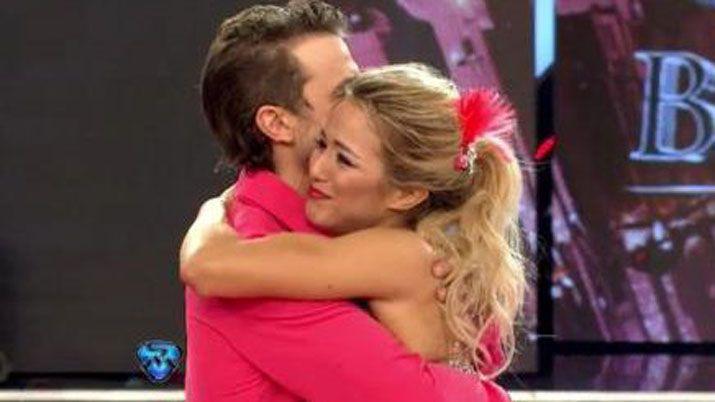 Peter Alfonso vencioacute a Mery del Cerro y es finalista del Bailando