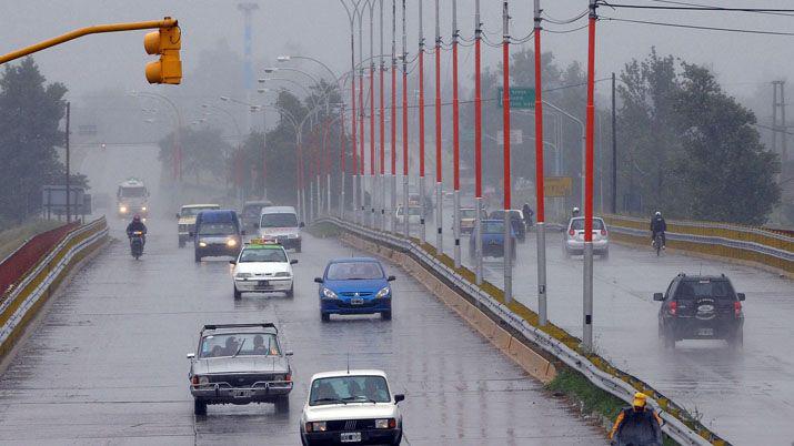 La esperada lluvia llegoacute a la Madre de Ciudades