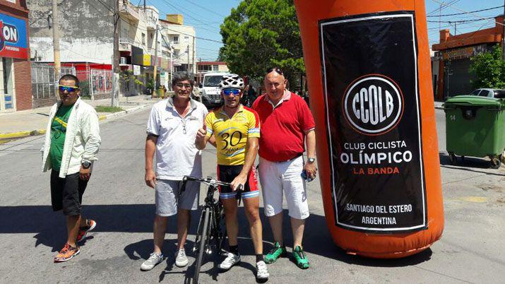 Oliacutempico festejoacute su aniversario con una prueba cicliacutestica