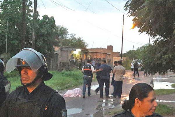Un joven fue asesinado a sangre friacutea tras recibir dos tiros en el barrio General Paz