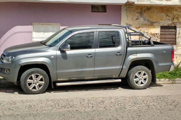 La Policiacutea recuperoacute una camioneta robada hace un antildeo en Tucumaacuten