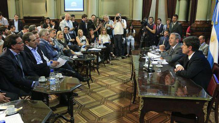 El nuevo proyecto de Ganancias se debatiraacute mantildeana en el Senado