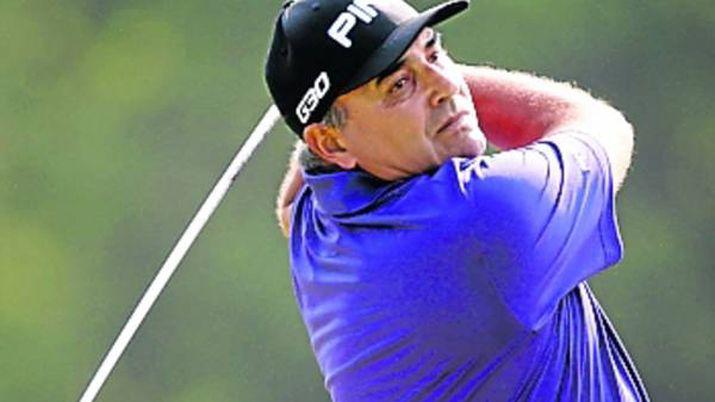 Denuncian a reconocido deportista por violencia de geacutenero