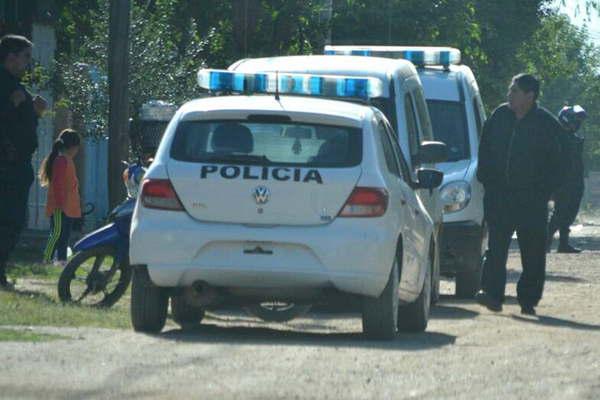 Su ex se negoacute a darle dinero y eacutel la golpeoacute hasta desmayarla