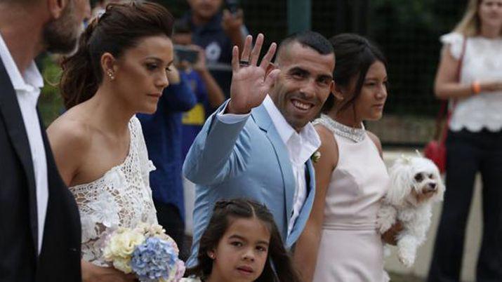 Carlitos Tevez dio el siacute por civil